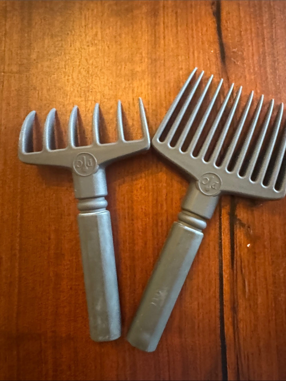 Pampered Chef Set of 2 Quick Shred